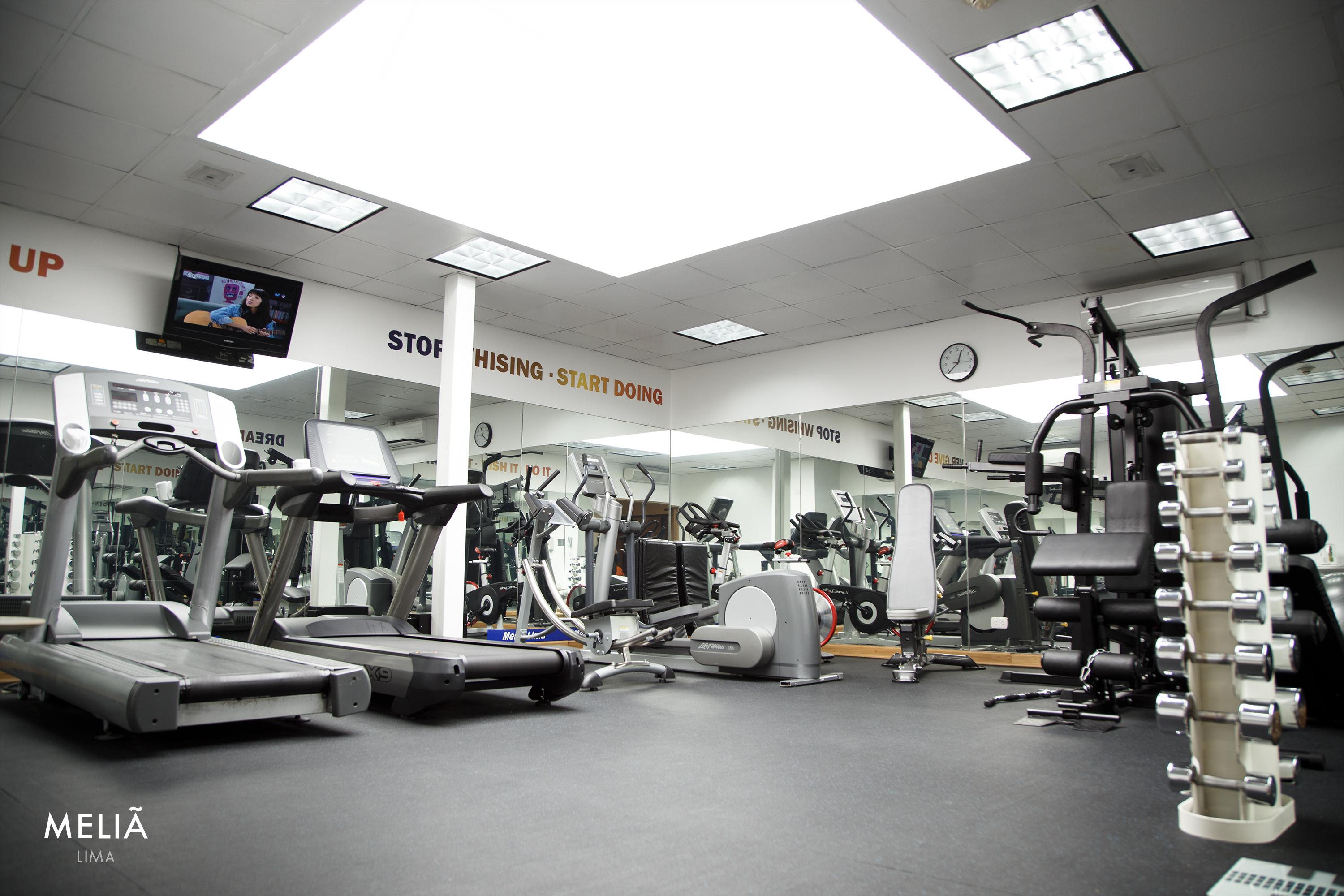 Hotel Melia Lima Exteriér fotografie The gym at the 2012 London Olympics