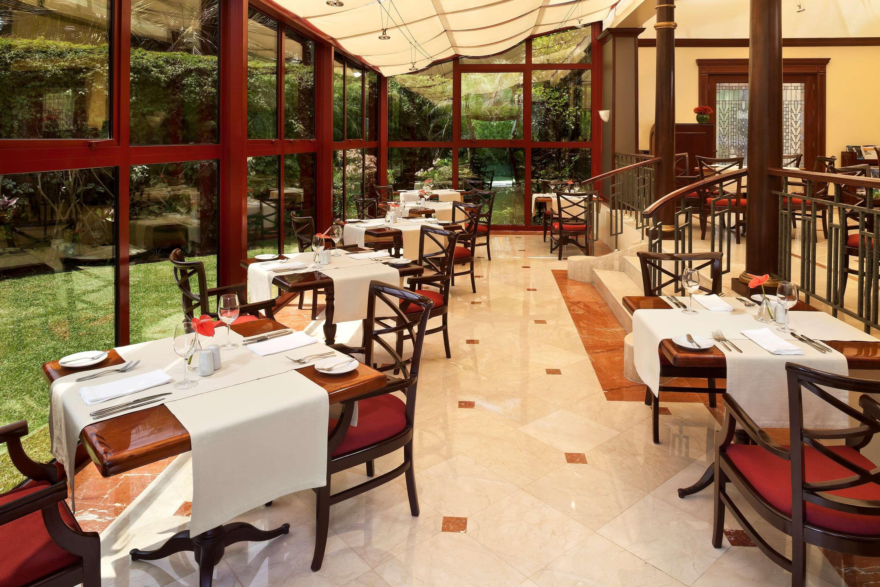 Hotel Melia Lima Exteriér fotografie The restaurant